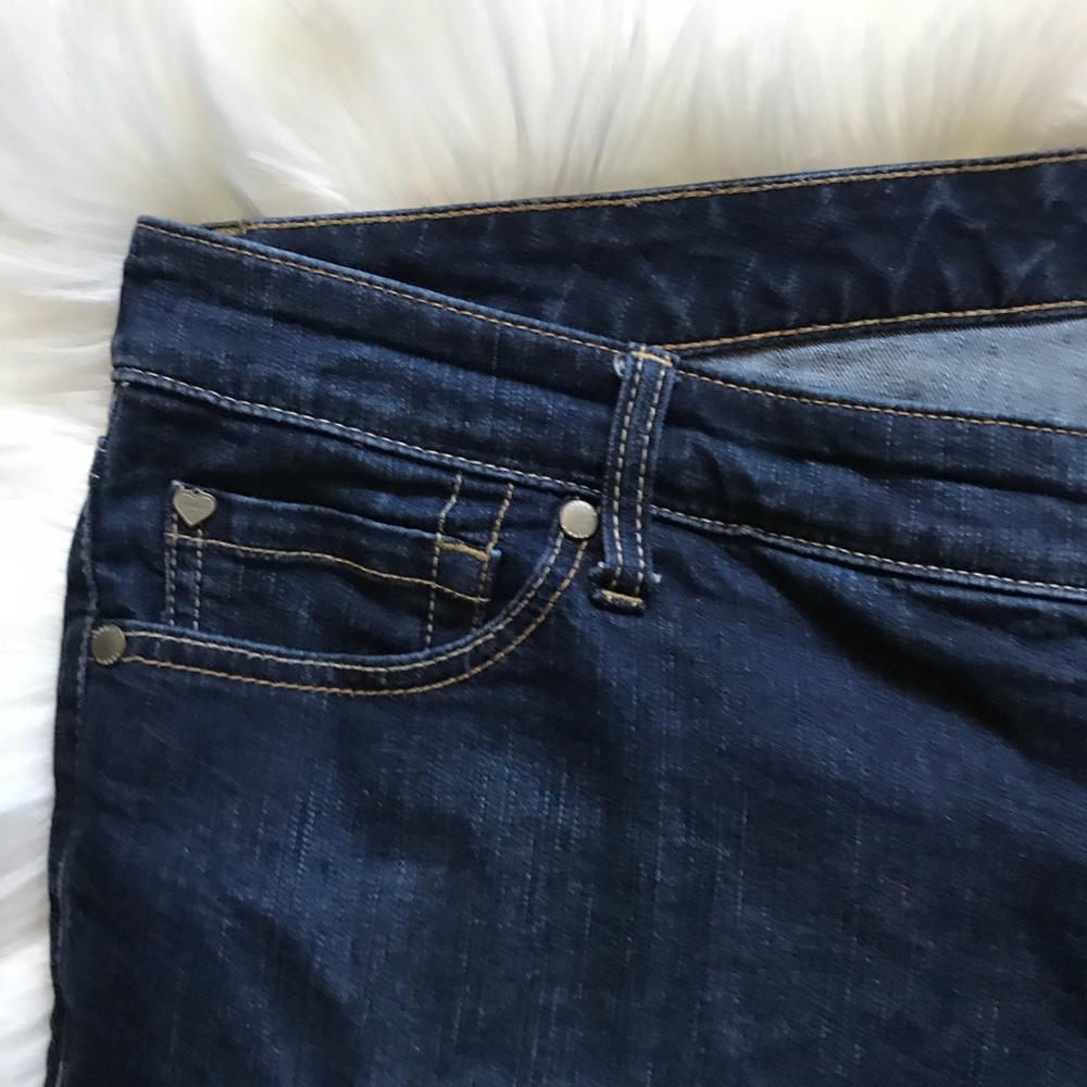 SOLD Jean Shorts - Picture 3 of 4